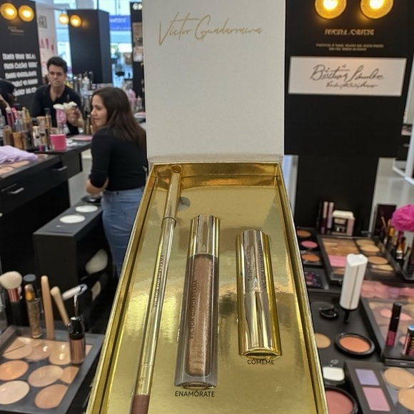 Beauty Creations Victor Guadarrama Lip Trio - Pink and Nude Shades NIB - Picture 2 of 4